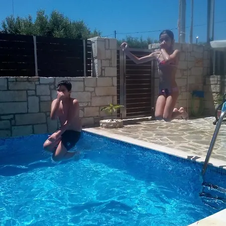 “theeporto” Maisonette With Pool * Gouves