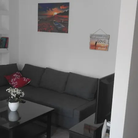Holiday home “theeporto” Maisonette With Pool