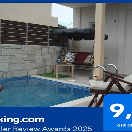 “theeporto” Maisonette With Pool *